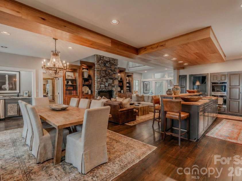 42 Wild Magnolia Way, Zirconia, NC 28790.  MLS# CAR4335152, YatesRealty ID 10368. 