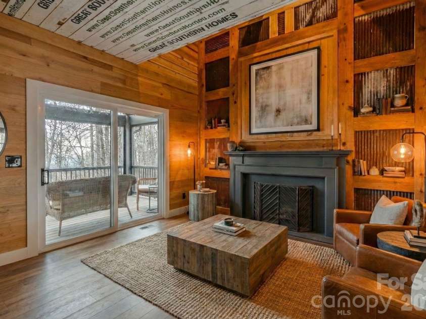 42 Wild Magnolia Way, Zirconia, NC 28790.  MLS# CAR4335152, YatesRealty ID 10368. 