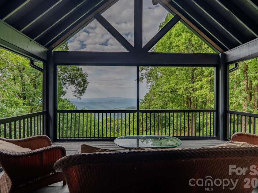 42 Wild Magnolia Way, Zirconia, NC 28790.  MLS# CAR4335152, YatesRealty ID 10368. 
