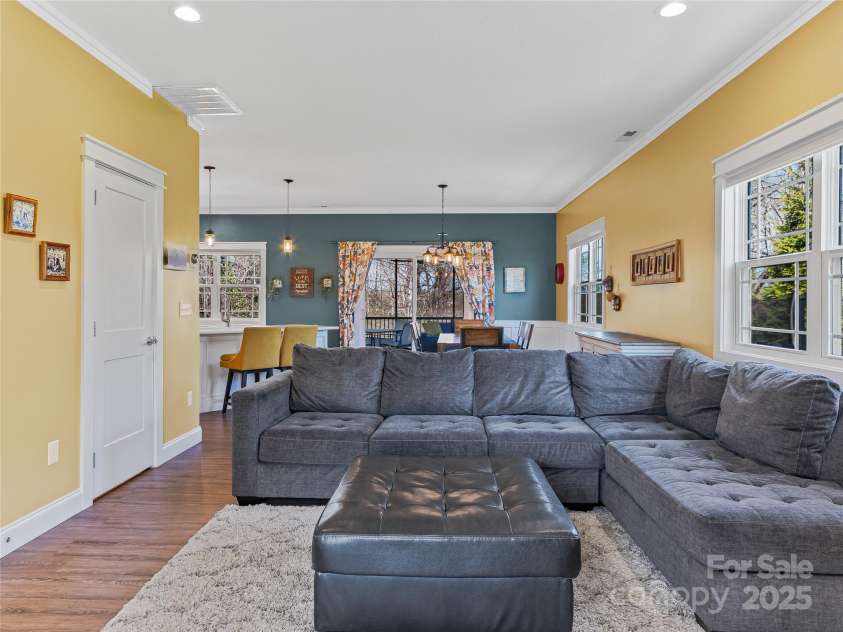 81 Salem Road, Weaverville, NC 28787.  MLS# CAR4242064, YatesRealty ID 10370. 