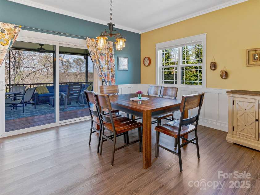 81 Salem Road, Weaverville, NC 28787.  MLS# CAR4242064, YatesRealty ID 10370. 