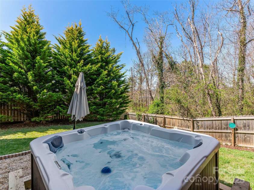 81 Salem Road, Weaverville, NC 28787.  MLS# CAR4242064, YatesRealty ID 10370. 