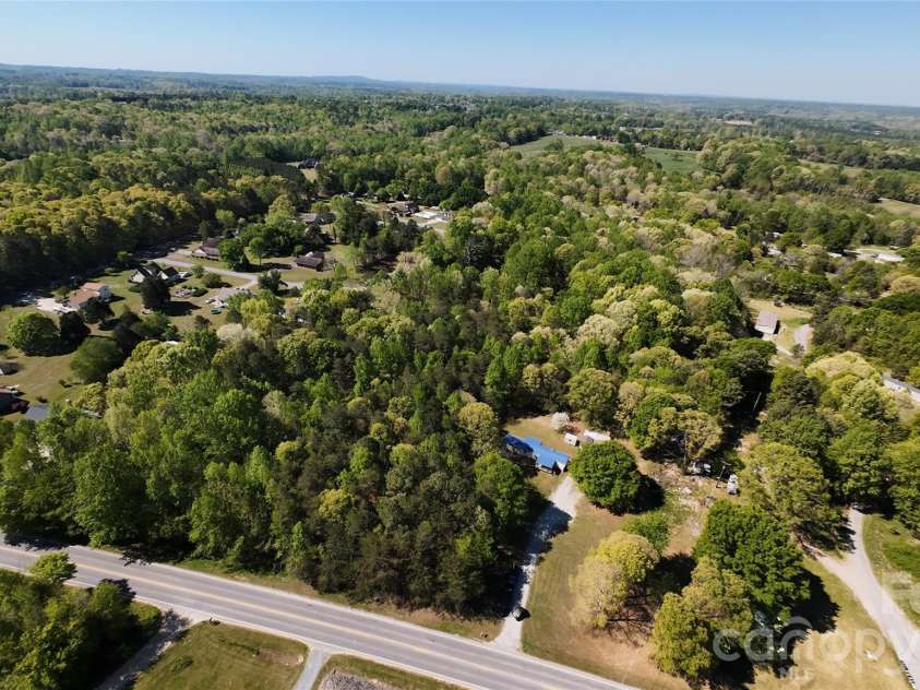 417 Stony Point Road, Kings Mountain, NC 28086.  MLS# CAR4368424, YatesRealty ID 10371. 