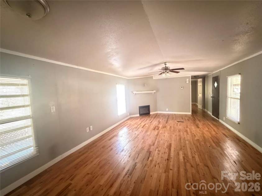 417 Stony Point Road, Kings Mountain, NC 28086.  MLS# CAR4368424, YatesRealty ID 10371. 