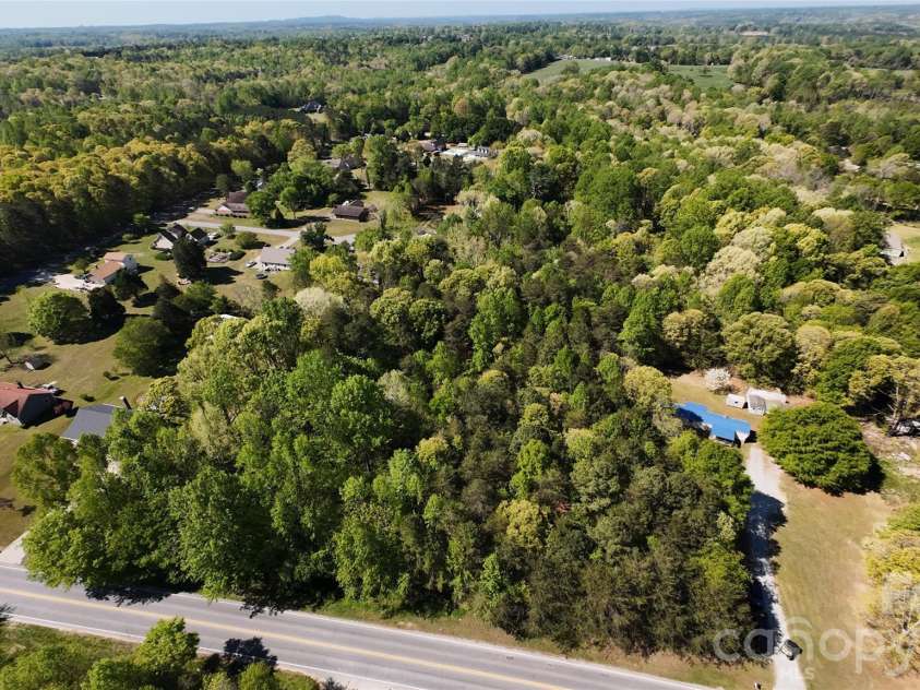 417 Stony Point Road, Kings Mountain, NC 28086.  MLS# CAR4368424, YatesRealty ID 10371. 