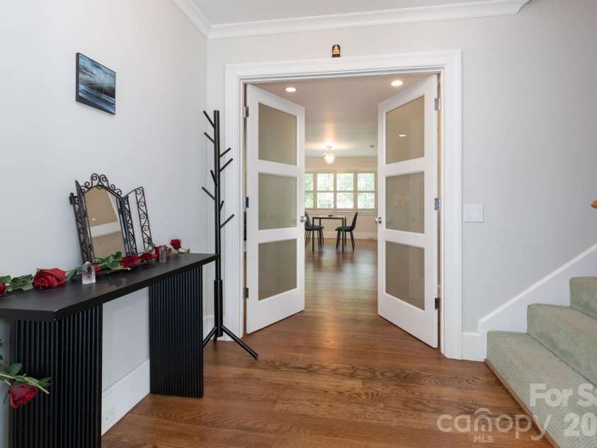 11 Lila Lane, Clyde, NC 28721.  MLS# CAR4424951, YatesRealty ID 10372. Foyer