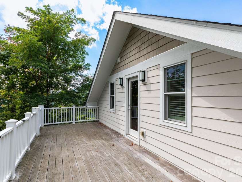 11 Lila Lane, Clyde, NC 28721.  MLS# CAR4424951, YatesRealty ID 10372. Upper Level Deck