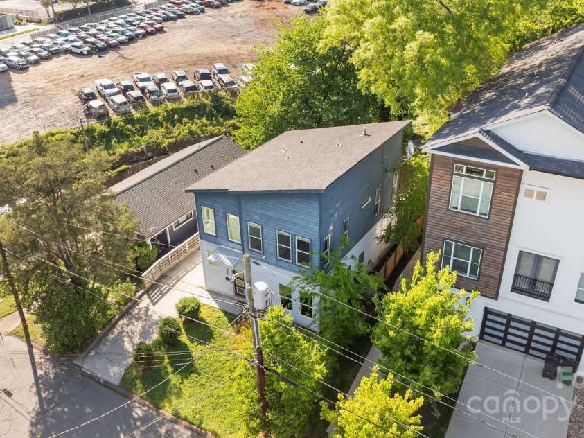1121 Alexander Street, Charlotte, NC 28206.  MLS# CAR4245079, YatesRealty ID 10374. 