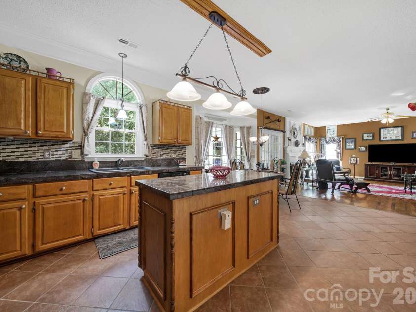 7210 Broadford Court, Charlotte, NC 28277.  MLS# CAR4302268, YatesRealty ID 10374. 