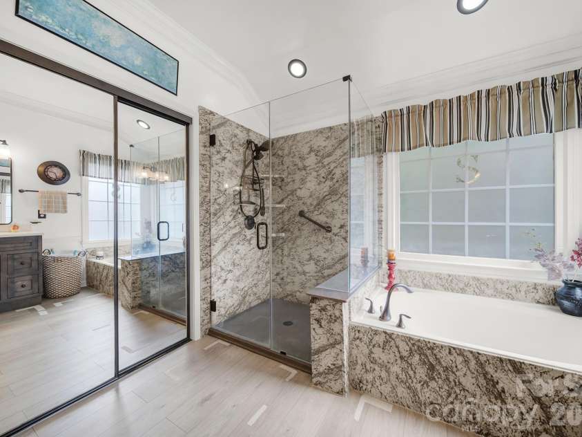 7210 Broadford Court, Charlotte, NC 28277.  MLS# CAR4302268, YatesRealty ID 10374. 