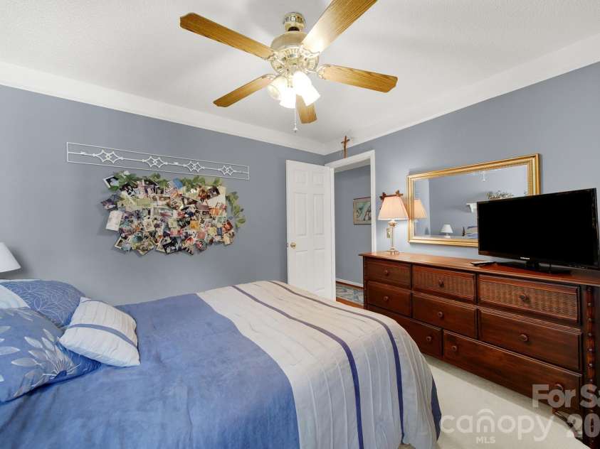 7210 Broadford Court, Charlotte, NC 28277.  MLS# CAR4302268, YatesRealty ID 10374. 