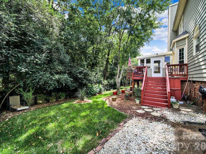 7210 Broadford Court, Charlotte, NC 28277.  MLS# CAR4302268, YatesRealty ID 10374. 