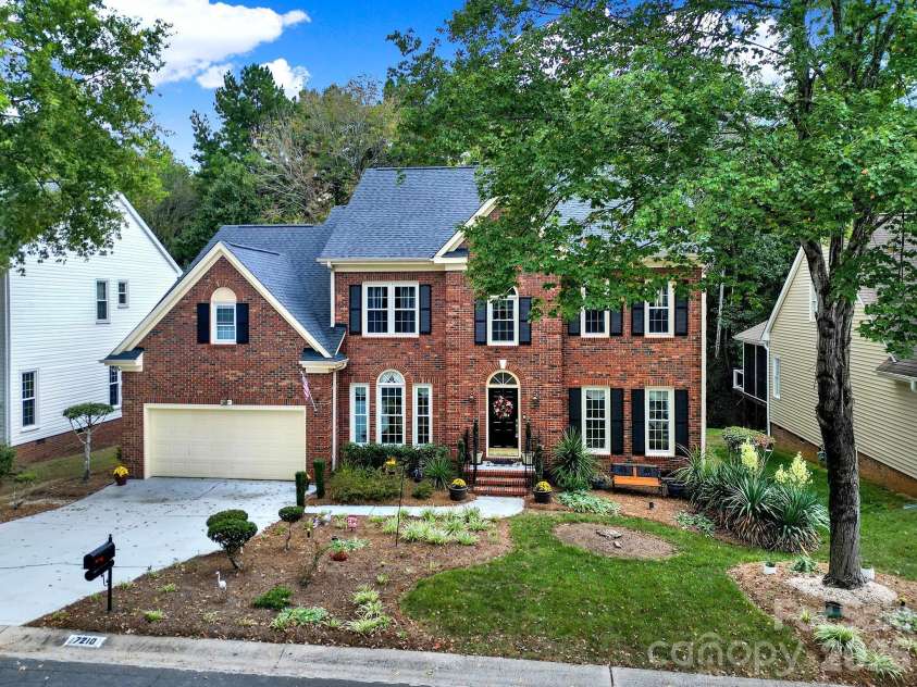 7210 Broadford Court, Charlotte, NC 28277.  MLS# CAR4302268, YatesRealty ID 10374. 