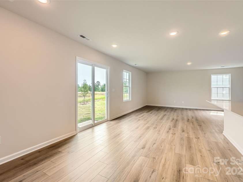 151 Astor Street, Troutman, NC 28166.  MLS# CAR4252678, YatesRealty ID 10375. Breakfast Area