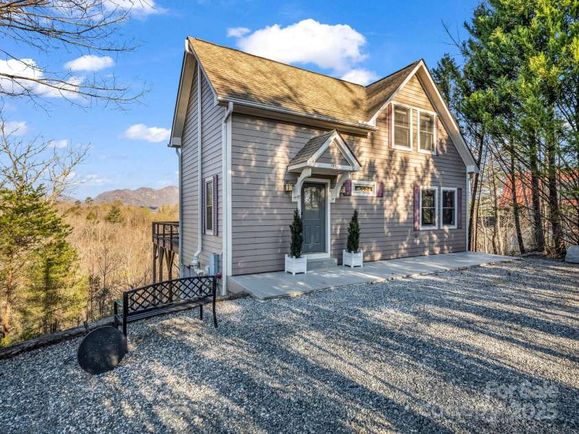 157 Silver Tree Lane, Lake Lure, NC 28746.  MLS# CAR4239946, YatesRealty ID 10377. 