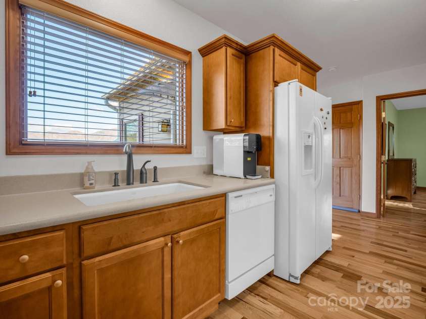 157 Silver Tree Lane, Lake Lure, NC 28746.  MLS# CAR4239946, YatesRealty ID 10377. 