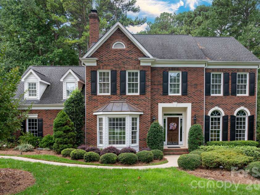 195 Cove Creek Loop, Mooresville, NC 28117.  MLS# CAR4367151, YatesRealty ID 10377. 