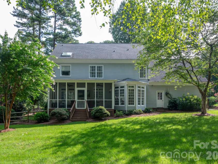195 Cove Creek Loop, Mooresville, NC 28117.  MLS# CAR4367151, YatesRealty ID 10377. 