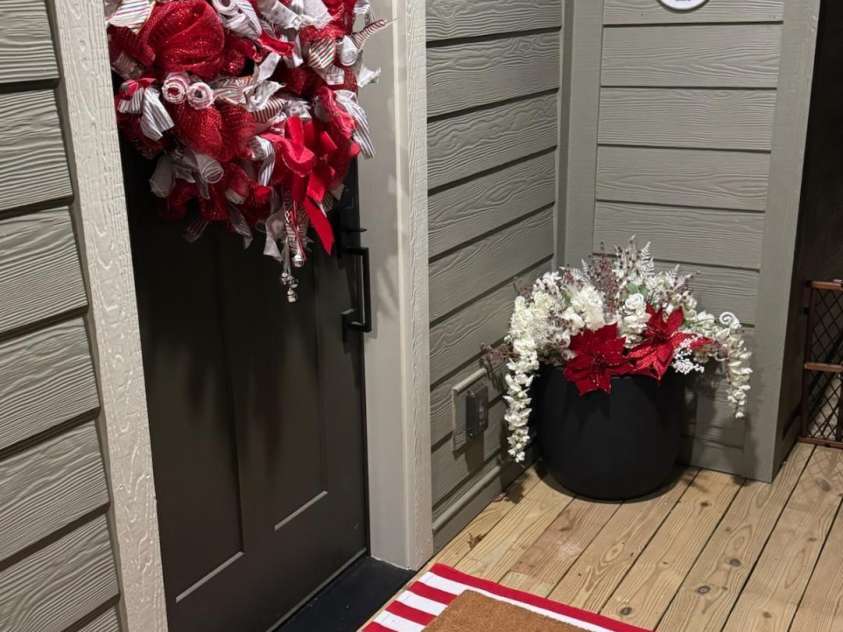 601 Tater Patch Road, Maggie Valley, NC 28751.  MLS# CAR4251873, YatesRealty ID 10378. STEP INSIDE FOR CHRISTMAS CHEER