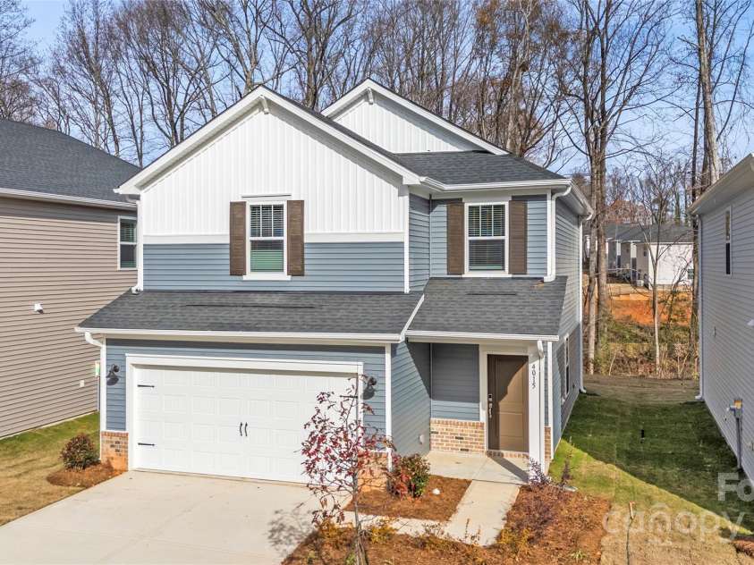 4015 Bufflehead Drive, Charlotte, NC 28269.  MLS# CAR4207398, YatesRealty ID 10379. 