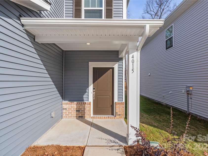 4015 Bufflehead Drive, Charlotte, NC 28269.  MLS# CAR4207398, YatesRealty ID 10379. 