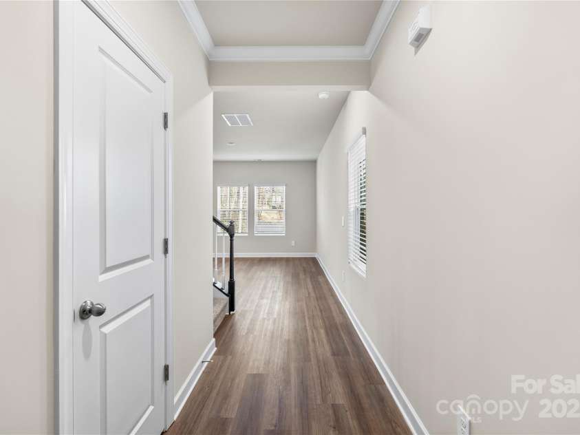 4015 Bufflehead Drive, Charlotte, NC 28269.  MLS# CAR4207398, YatesRealty ID 10379. 