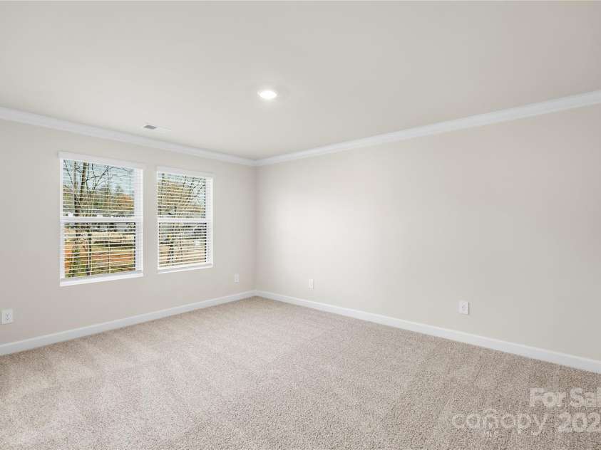 4015 Bufflehead Drive, Charlotte, NC 28269.  MLS# CAR4207398, YatesRealty ID 10379. 