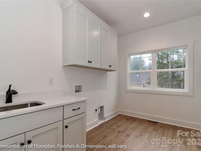 4495 Ina Lane, Sherrills Ford, NC 28673.  MLS# CAR4200480, YatesRealty ID 1038. 