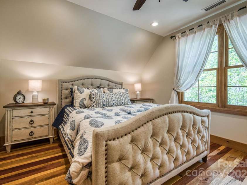 1400 Yellow Fork Trail, Nebo, NC 28761.  MLS# CAR4249378, YatesRealty ID 10381. 