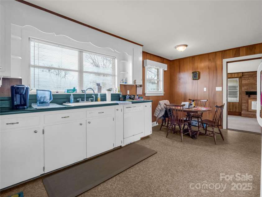 549 Piney Ridge Road, Forest City, NC 28043.  MLS# CAR4213025, YatesRealty ID 10382. 