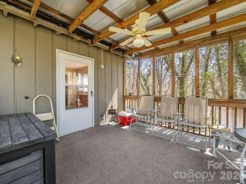 7 Rippy Hill Lane, Tryon, NC 28782.  MLS# CAR4366540, YatesRealty ID 10382. 