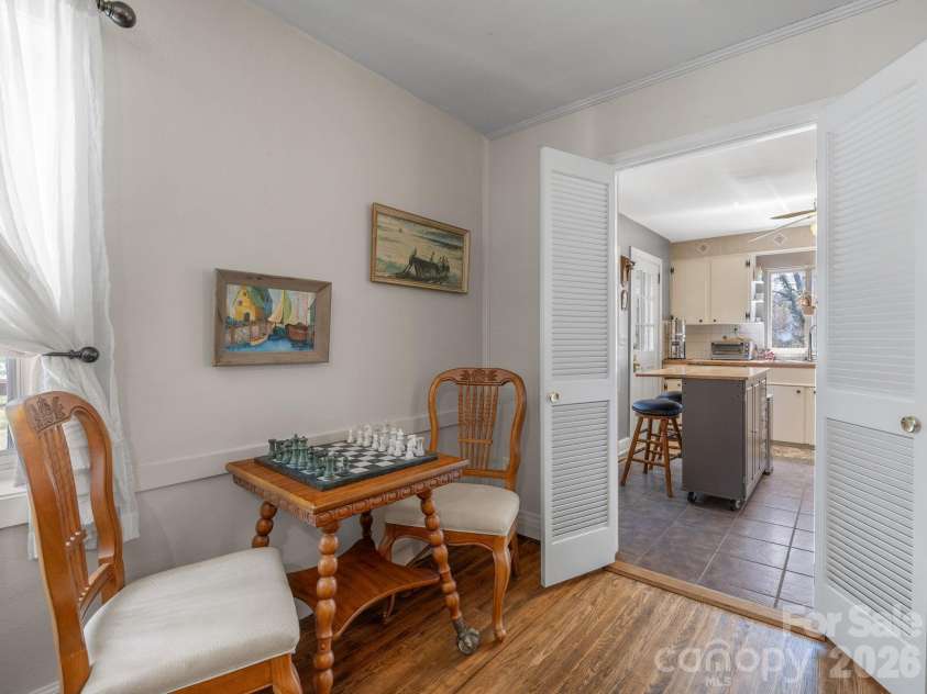 7 Rippy Hill Lane, Tryon, NC 28782.  MLS# CAR4366540, YatesRealty ID 10382. 
