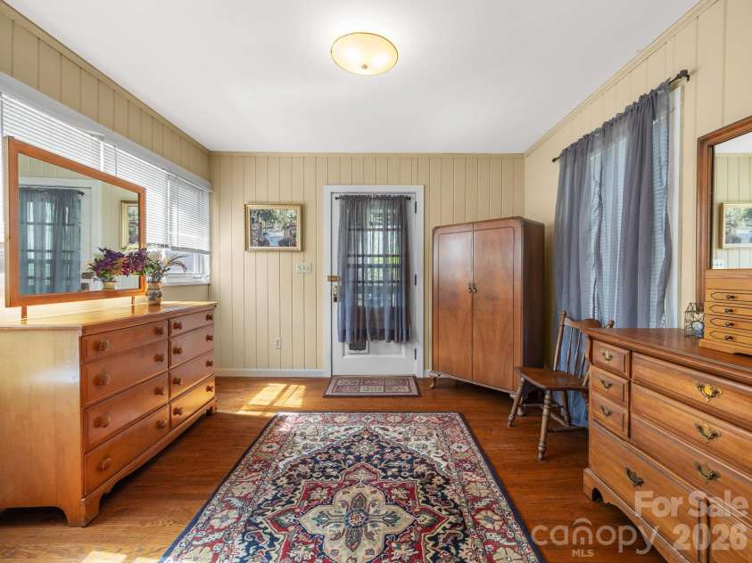7 Rippy Hill Lane, Tryon, NC 28782.  MLS# CAR4366540, YatesRealty ID 10382. 