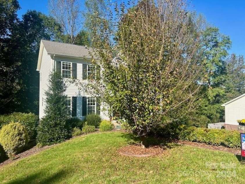 308 Carrituck Court, Lenoir, NC 28645.  MLS# CAR4189663, YatesRealty ID 10383. 