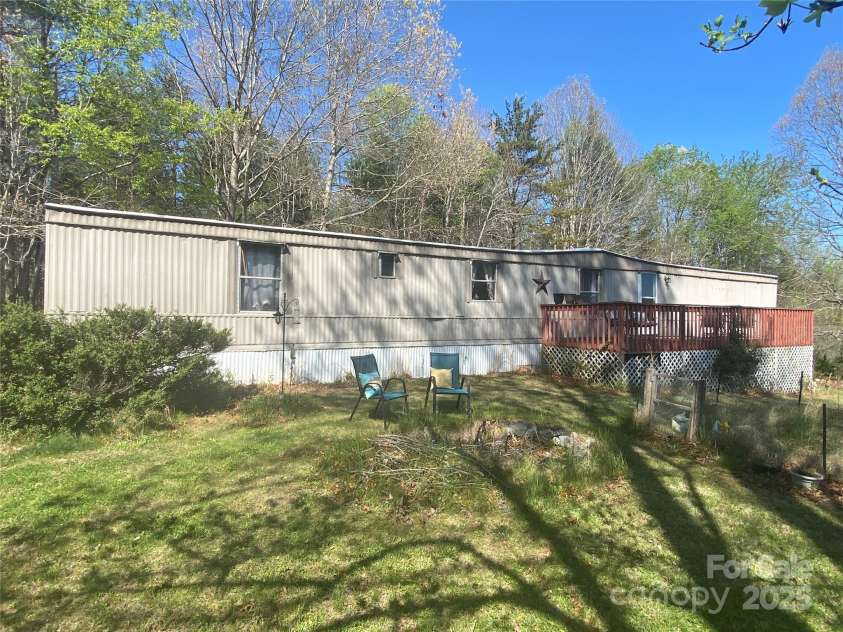 1798 Lonnie Shuffler Street, Morganton, NC 28655.  MLS# CAR4244611, YatesRealty ID 10384. 