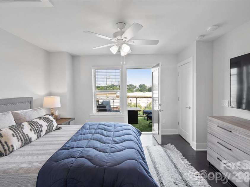 12119 Brooklyn Avenue, Charlotte, NC 28204.  MLS# CAR4300115, YatesRealty ID 10385. Bedroom