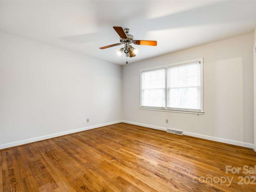 3319 Mill Pond Road, Charlotte, NC 28226.  MLS# CAR4208474, YatesRealty ID 10386. 