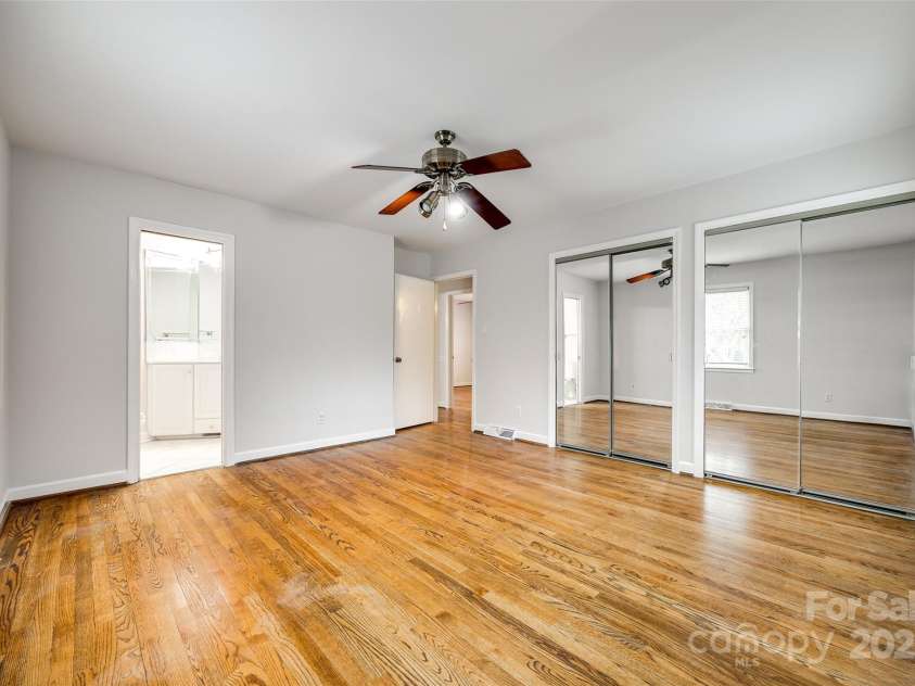 3319 Mill Pond Road, Charlotte, NC 28226.  MLS# CAR4208474, YatesRealty ID 10386. 