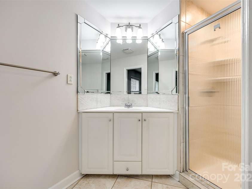 3319 Mill Pond Road, Charlotte, NC 28226.  MLS# CAR4208474, YatesRealty ID 10386. 