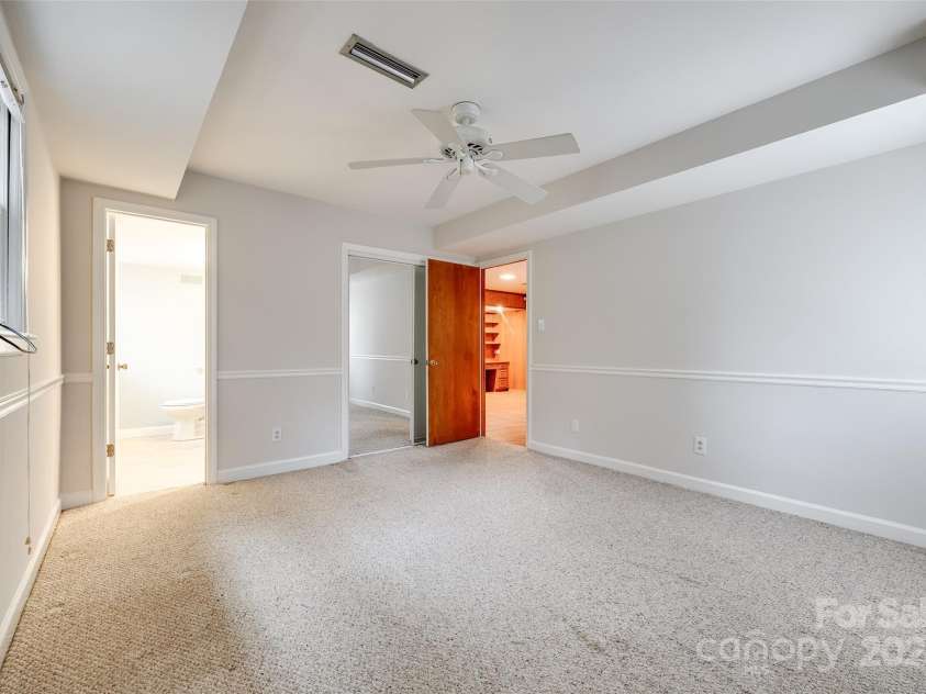 3319 Mill Pond Road, Charlotte, NC 28226.  MLS# CAR4208474, YatesRealty ID 10386. 