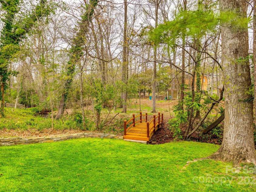 3319 Mill Pond Road, Charlotte, NC 28226.  MLS# CAR4208474, YatesRealty ID 10386. 