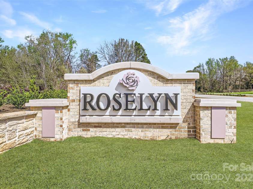 4144 Camden Glen Road, Lancaster, SC 29720.  MLS# CAR4227981, YatesRealty ID 10387. Entry Monument