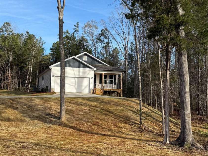 4581 Riverside Road, Lancaster, SC 29720.  MLS# CAR4357592, YatesRealty ID 10387. 