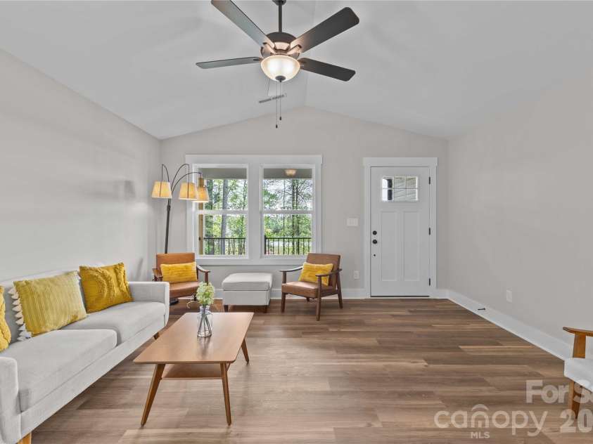 4581 Riverside Road, Lancaster, SC 29720.  MLS# CAR4357592, YatesRealty ID 10387. 