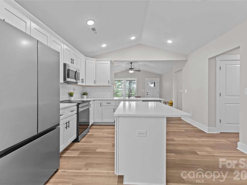 4581 Riverside Road, Lancaster, SC 29720.  MLS# CAR4357592, YatesRealty ID 10387. 