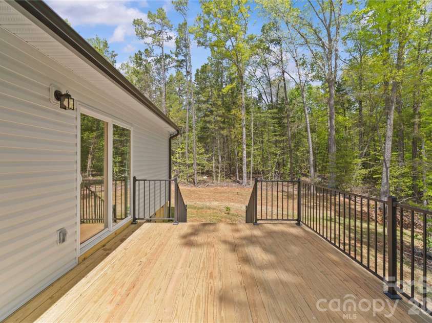4581 Riverside Road, Lancaster, SC 29720.  MLS# CAR4357592, YatesRealty ID 10387. 