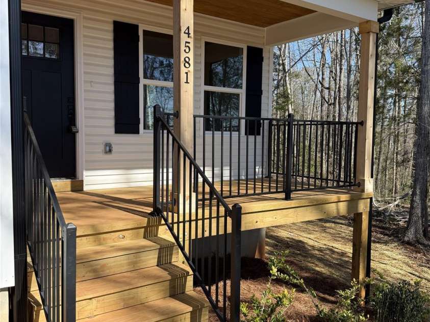 4581 Riverside Road, Lancaster, SC 29720.  MLS# CAR4357592, YatesRealty ID 10387. 