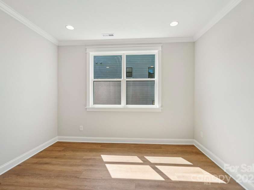 15009 Brownleigh Lane, Huntersville, NC 28078.  MLS# CAR4195439, YatesRealty ID 1039. Flex