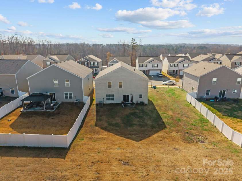 2124 Eastway Drive, Dallas, NC 28034.  MLS# CAR4321624, YatesRealty ID 1039. 