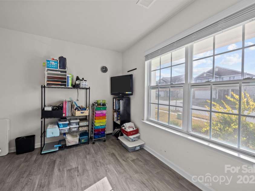 2124 Eastway Drive, Dallas, NC 28034.  MLS# CAR4321624, YatesRealty ID 1039. 